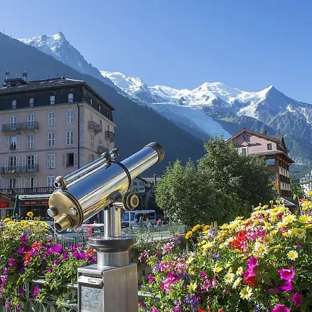 Let Us Discover Chamonix, A Winter Which Keeps On Fascinating Visitors ! * 샤모니