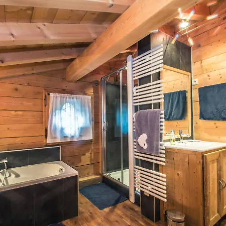 샬레 Let Us Discover Chamonix, A Winter Which Keeps On Fascinating Visitors !